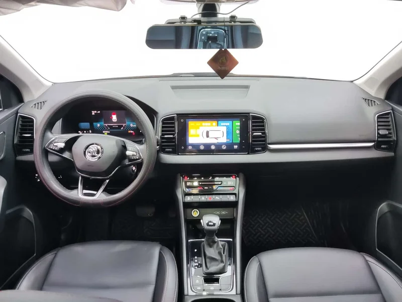 Skoda Karoq — фото 12