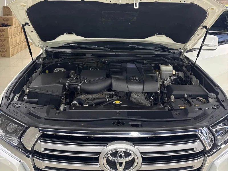 Toyota Land Cruiser (Imported) — фото 31