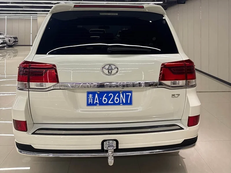 Toyota Land Cruiser (Imported) — фото 4
