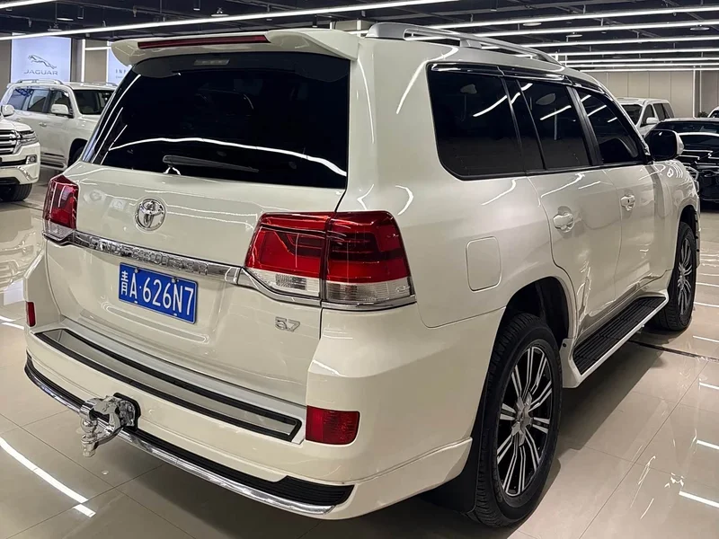 Toyota Land Cruiser (Imported) — фото 5