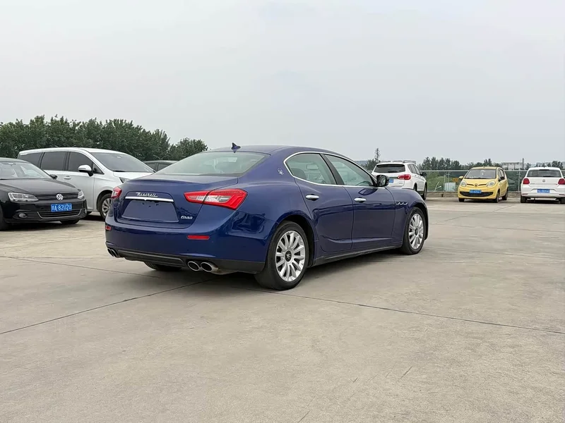 Maserati Ghibli — фото 16