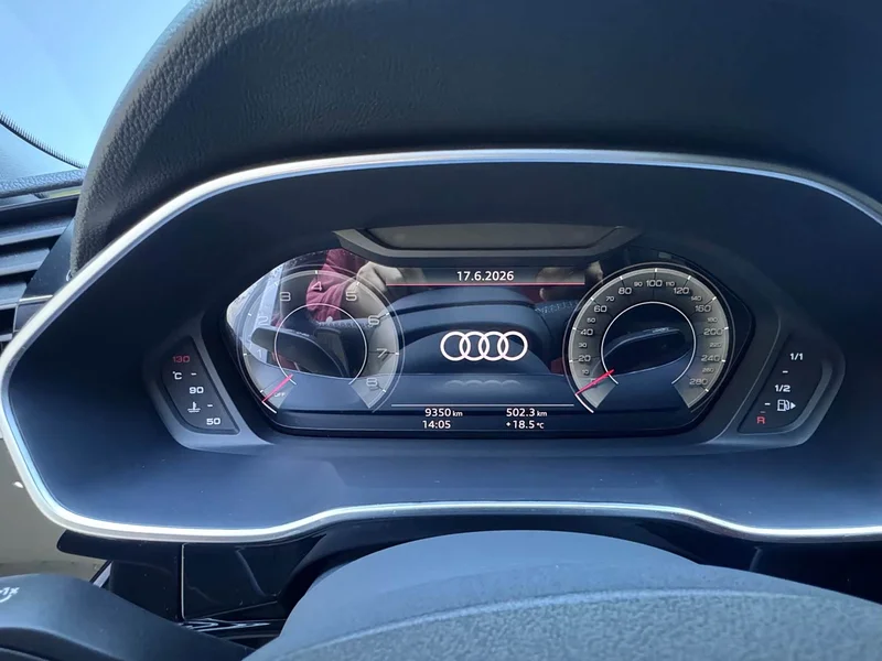 Audi Q3 — фото 20