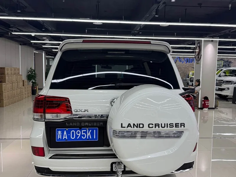 Toyota Land Cruiser (Imported) — фото 5