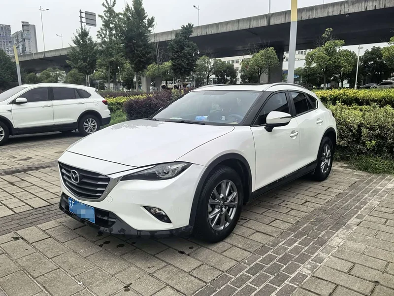 Mazda CX-4 — фото 1