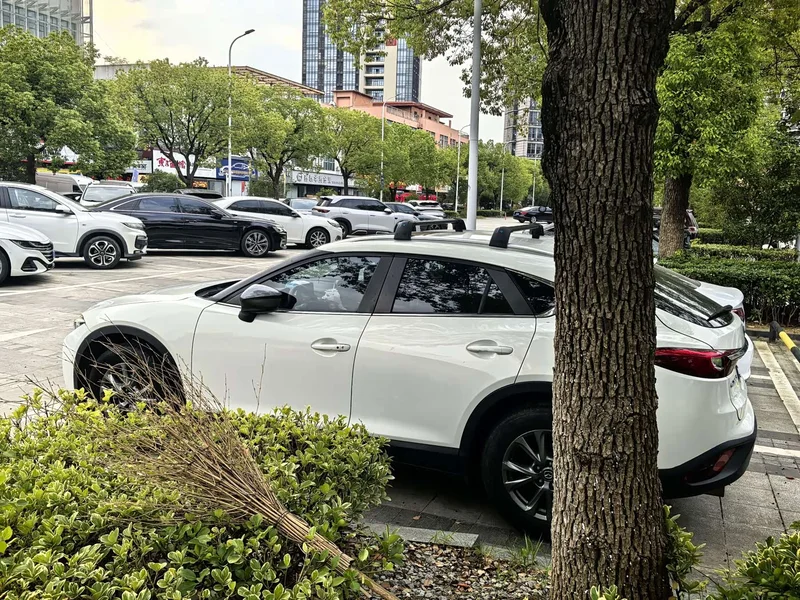 Mazda CX-4 — фото 3