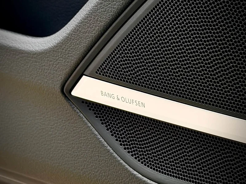 Audi A8 New Energy — фото 11