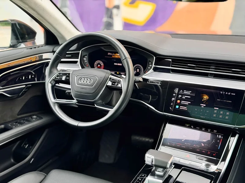 Audi A8 New Energy — фото 8