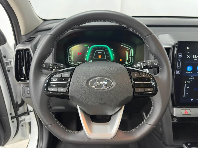 Hyundai ix35 — фото 12