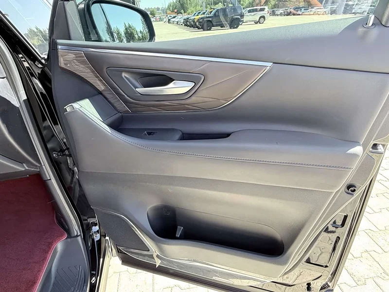 Toyota Vellfire — фото 20