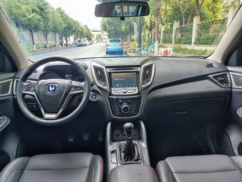 Changan CS75 — фото 24