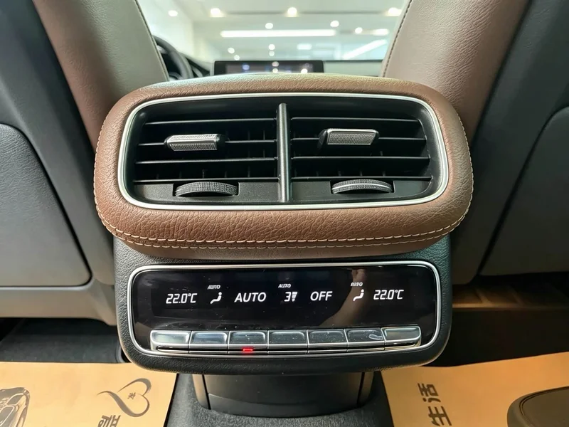 Mercedes-Benz GLE — фото 15