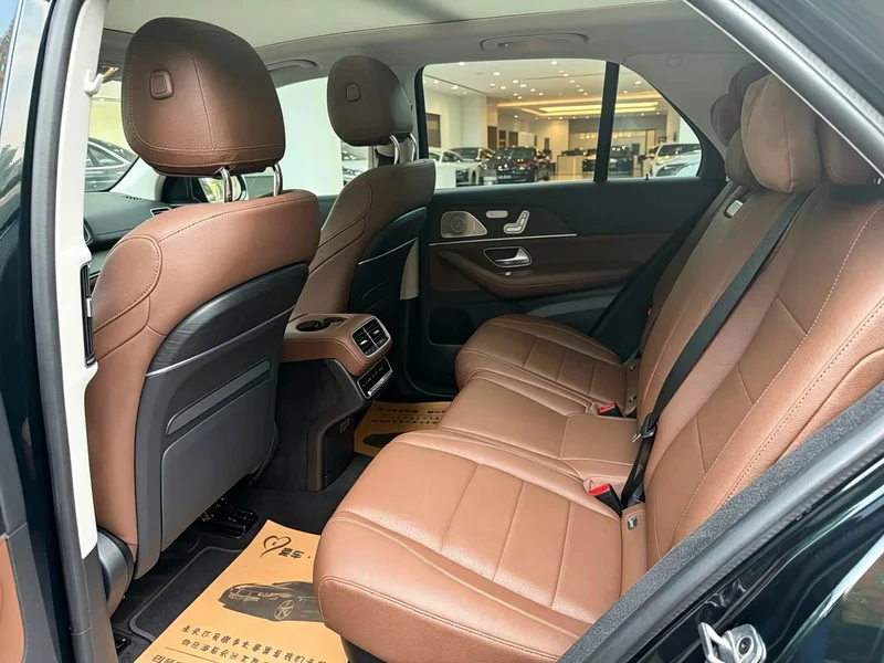 Mercedes-Benz GLE — фото 16