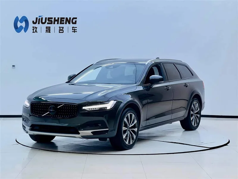 Volvo V90 — фото 1