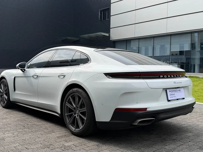 Porsche Panamera — фото 6