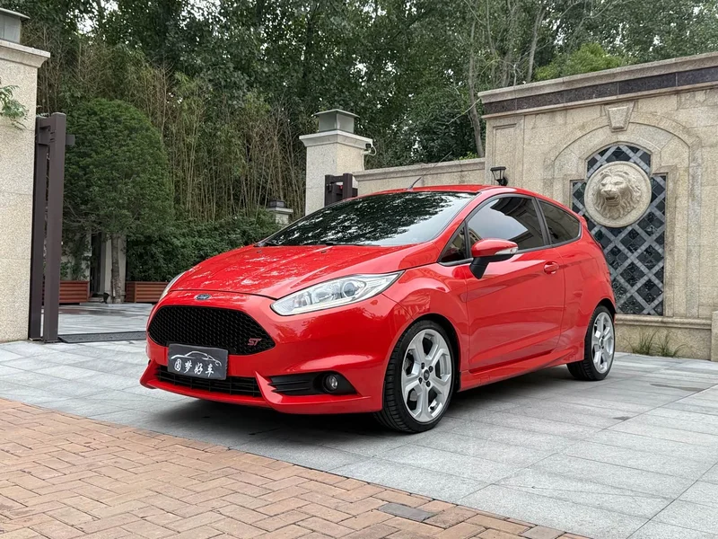 Ford Fiesta (Imported) — фото 1