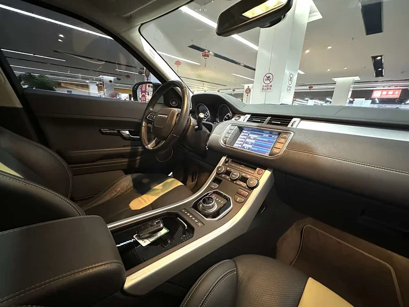 Land Rover Range Rover — фото 19