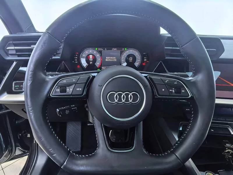 Audi A3 — фото 12