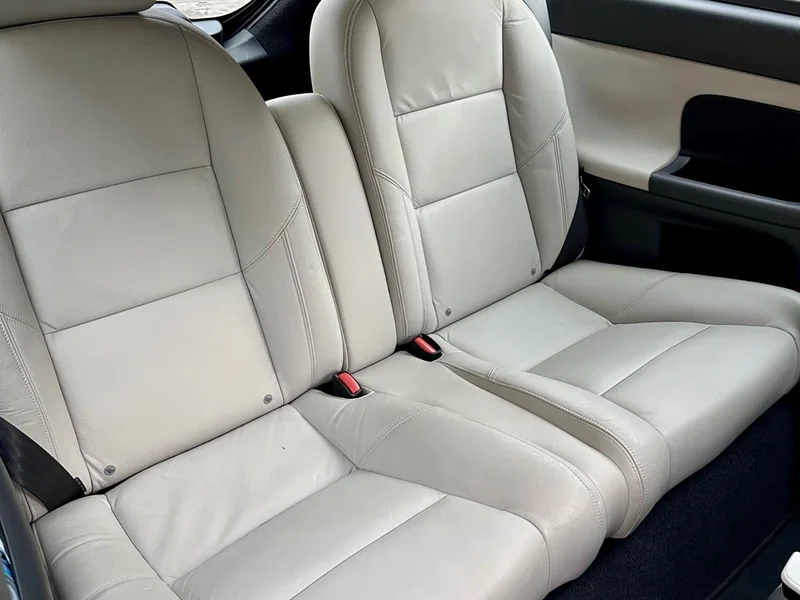 Volvo C30 — фото 11