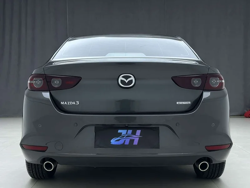 Mazda 3 Axela — фото 5