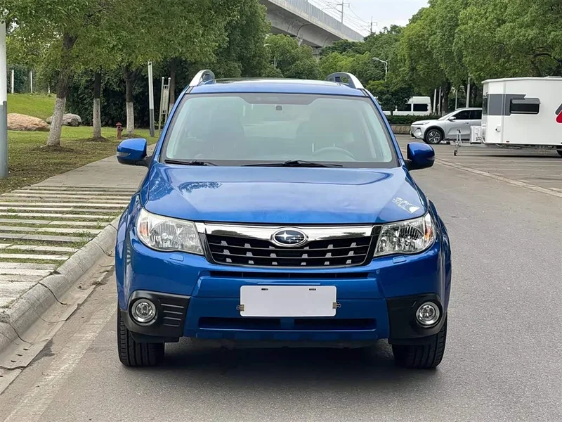 Subaru Forester — фото 3