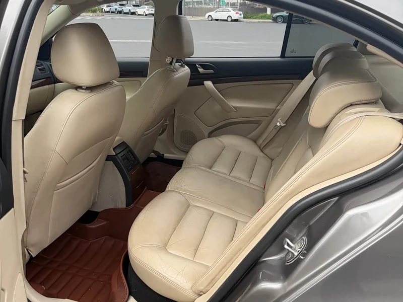Volkswagen Octavia — фото 12