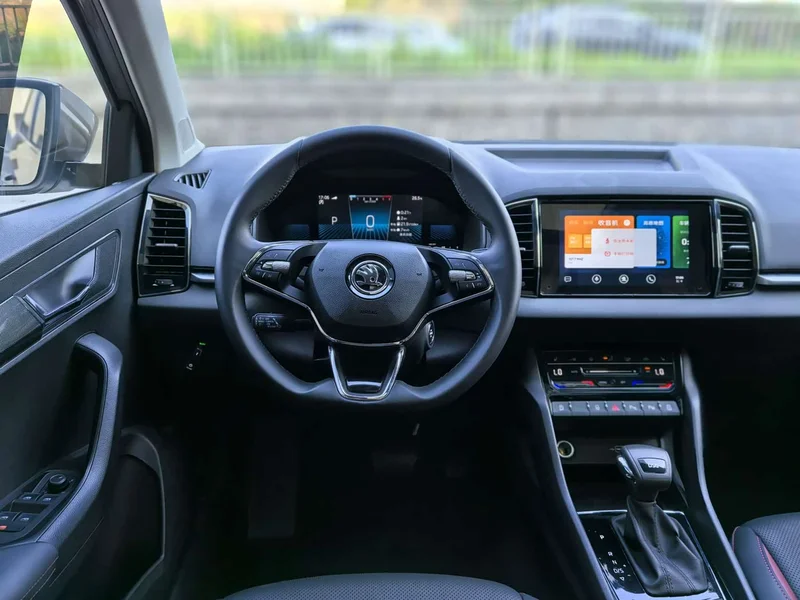 Skoda Karoq — фото 10