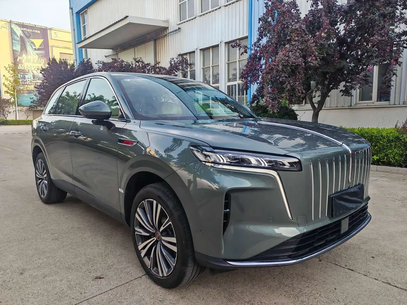 Hongqi HS6 PHEV — фото 3