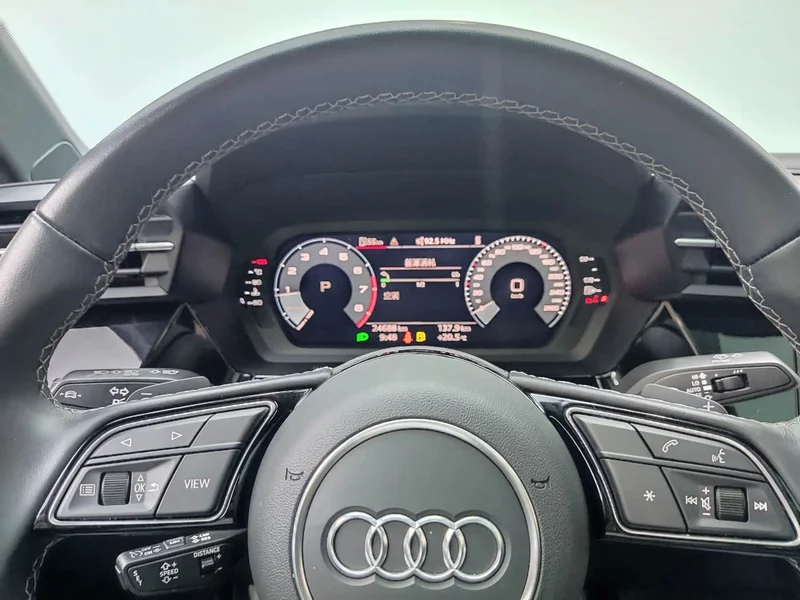 Audi A3 — фото 11