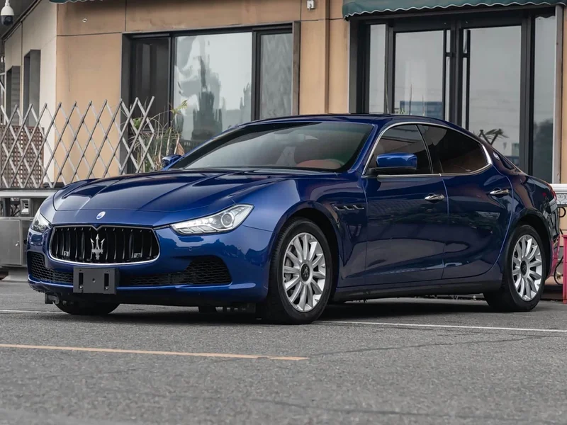 Maserati Ghibli — фото 1