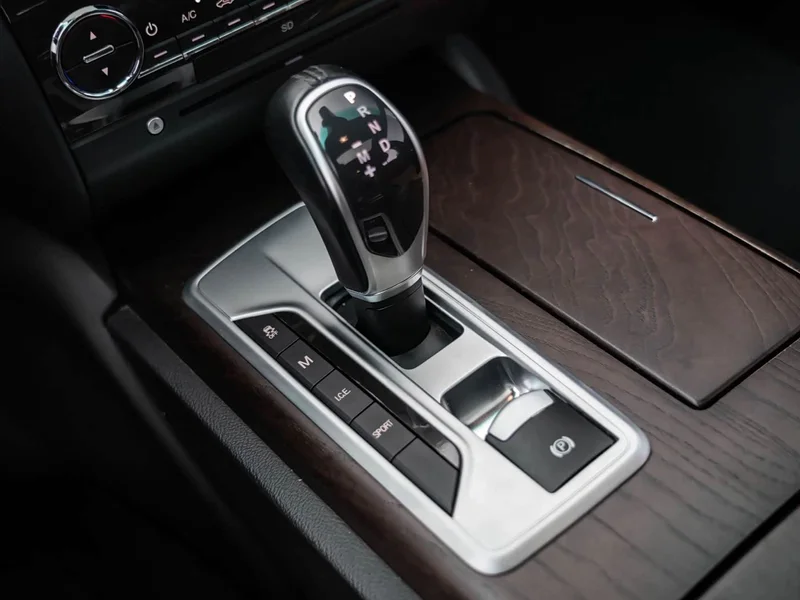 Maserati Ghibli — фото 13