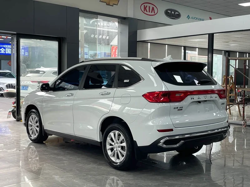 Haval M6 — фото 15