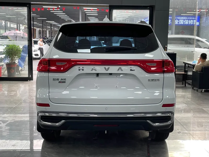 Haval M6 — фото 16