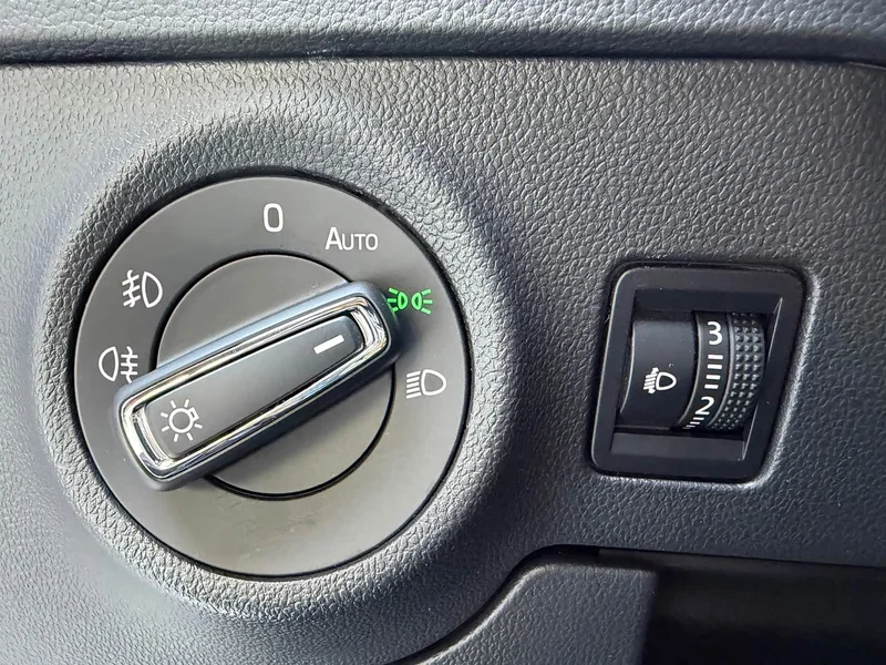 Skoda Karoq — фото 10