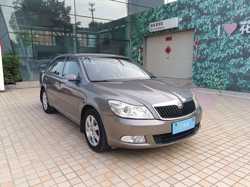 Volkswagen Octavia — фото 3