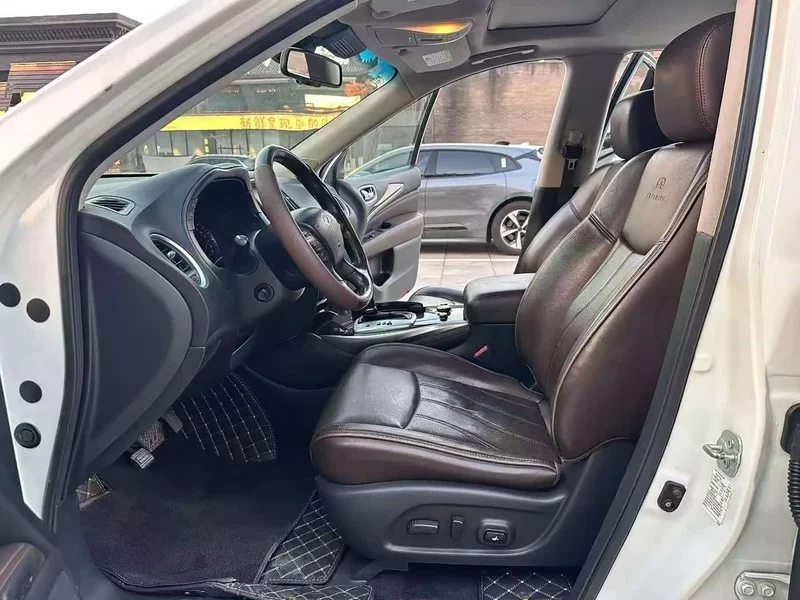 Infiniti QX60 (Imported) — фото 4