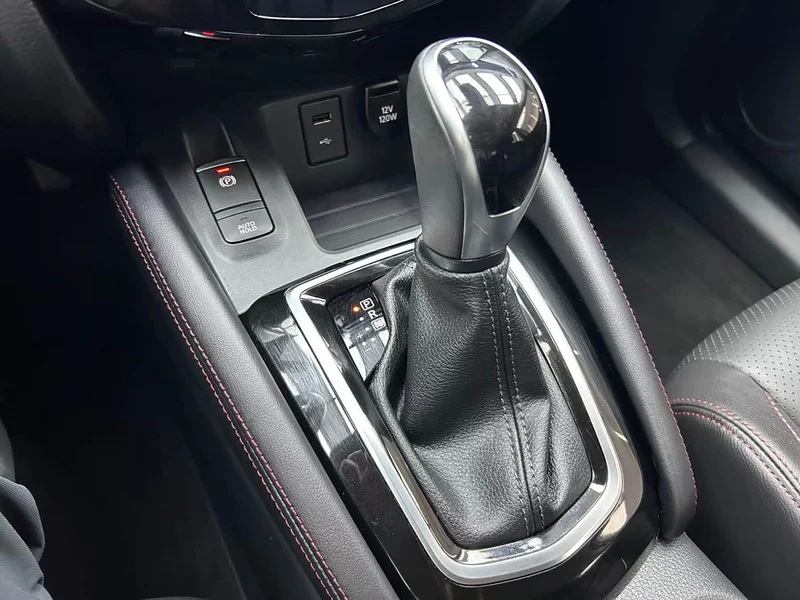 Nissan Qashqai — фото 15