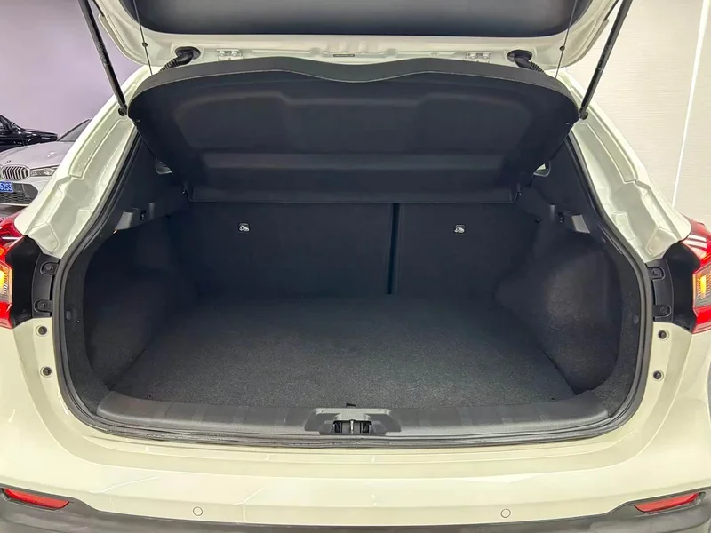 Nissan Qashqai — фото 19