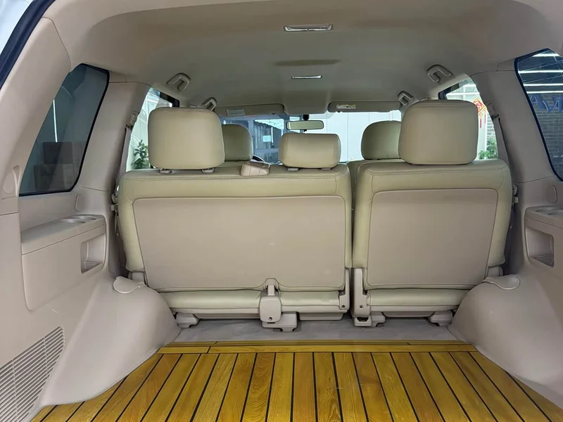Toyota Land Cruiser (Imported) — фото 11