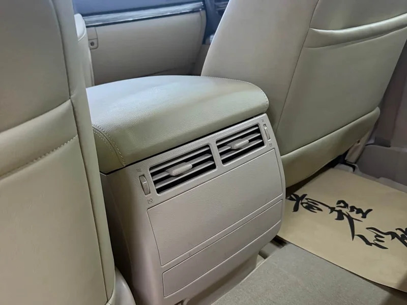 Toyota Land Cruiser (Imported) — фото 22