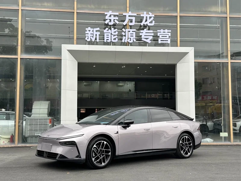 XPeng P7+