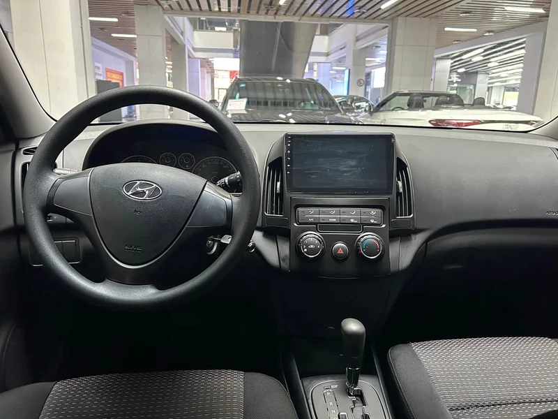 Hyundai i30 — фото 7