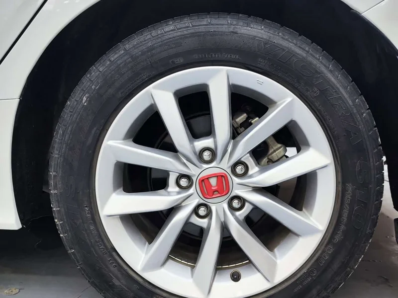 Honda Civic — фото 13