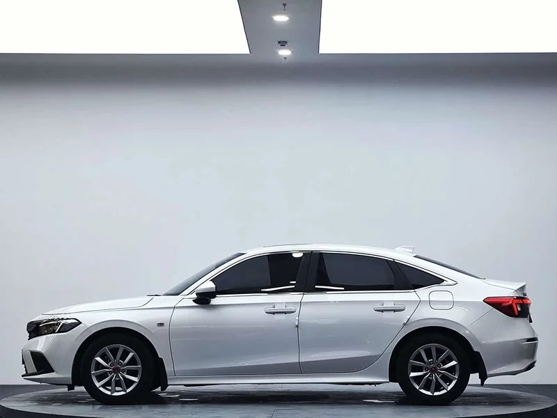 Honda Civic — фото 5