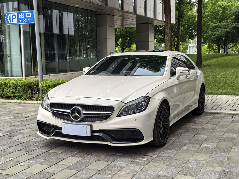 Mercedes-Benz CLS AMG — фото 1