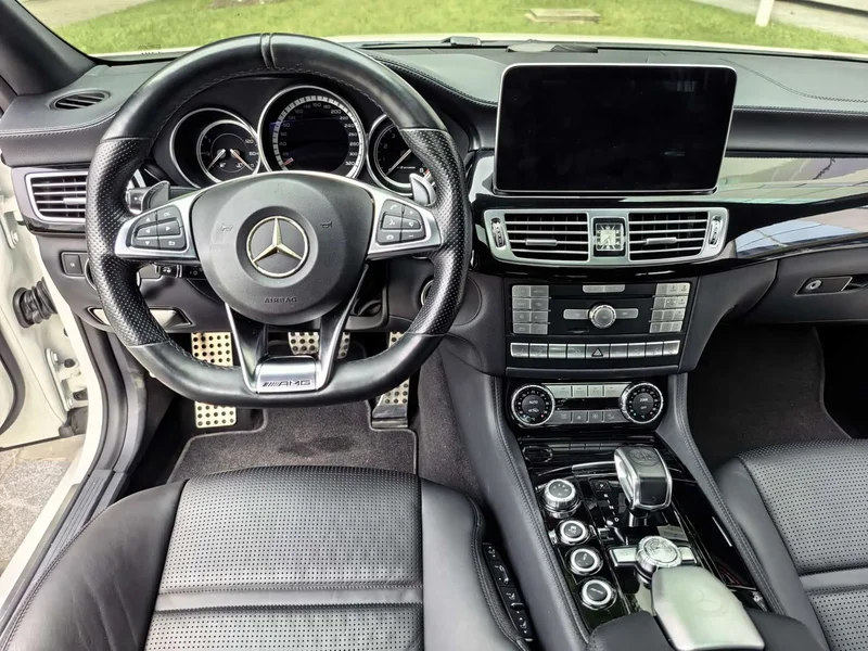 Mercedes-Benz CLS AMG — фото 9