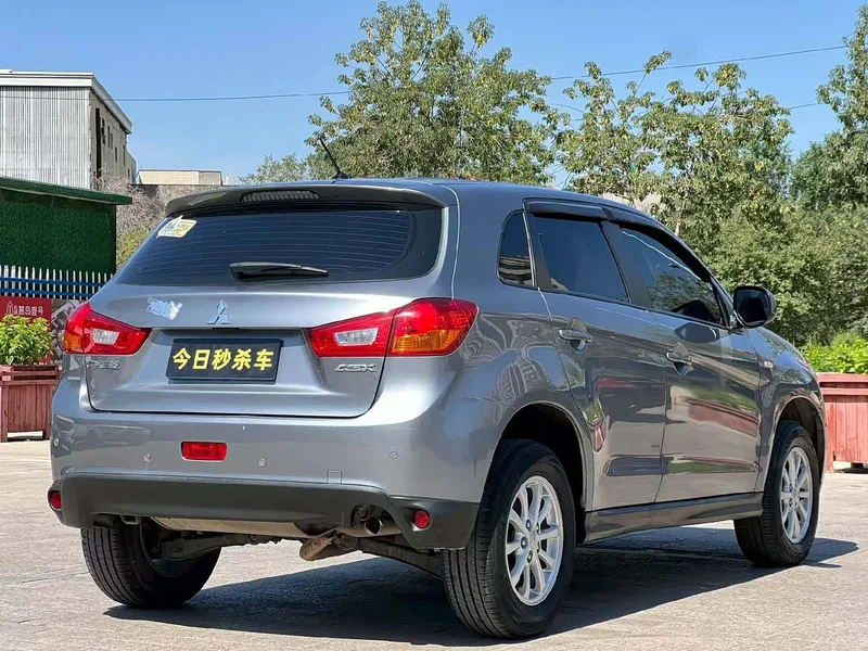 Mitsubishi ASX — фото 9