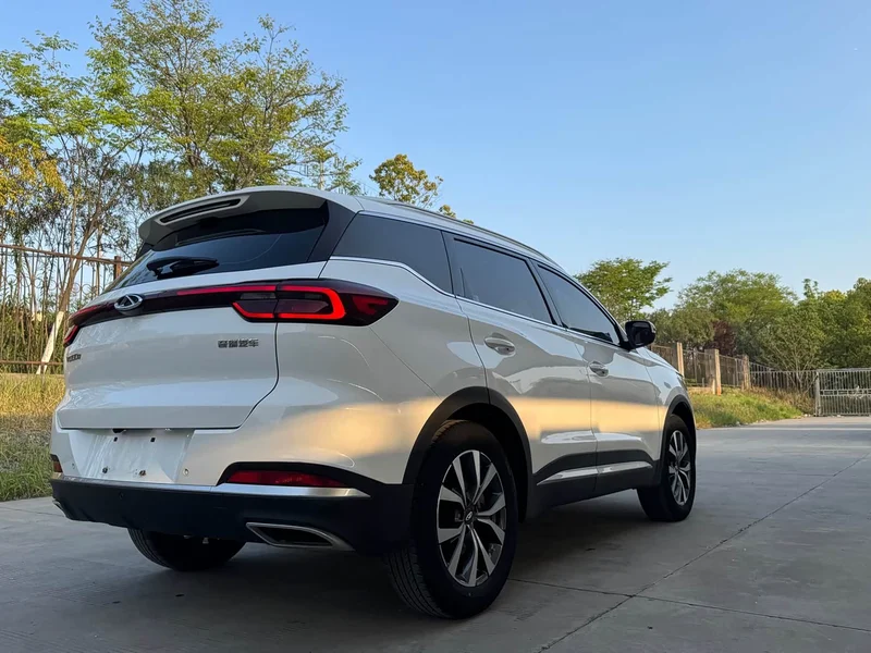 Chery Tiggo 7 — фото 6