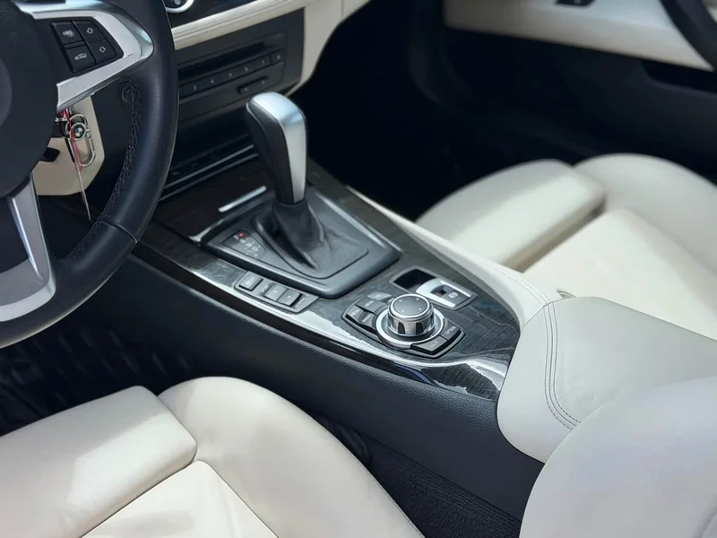BMW Z4 — фото 10
