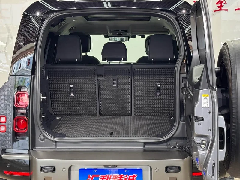 Land Rover Defender — фото 21