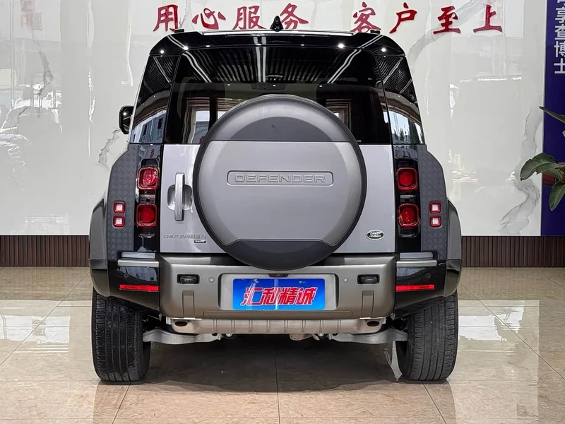 Land Rover Defender — фото 25